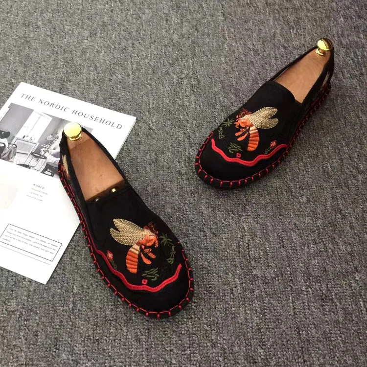 Bee Embroidery Traditional Chinese Causal Shoes Loafers