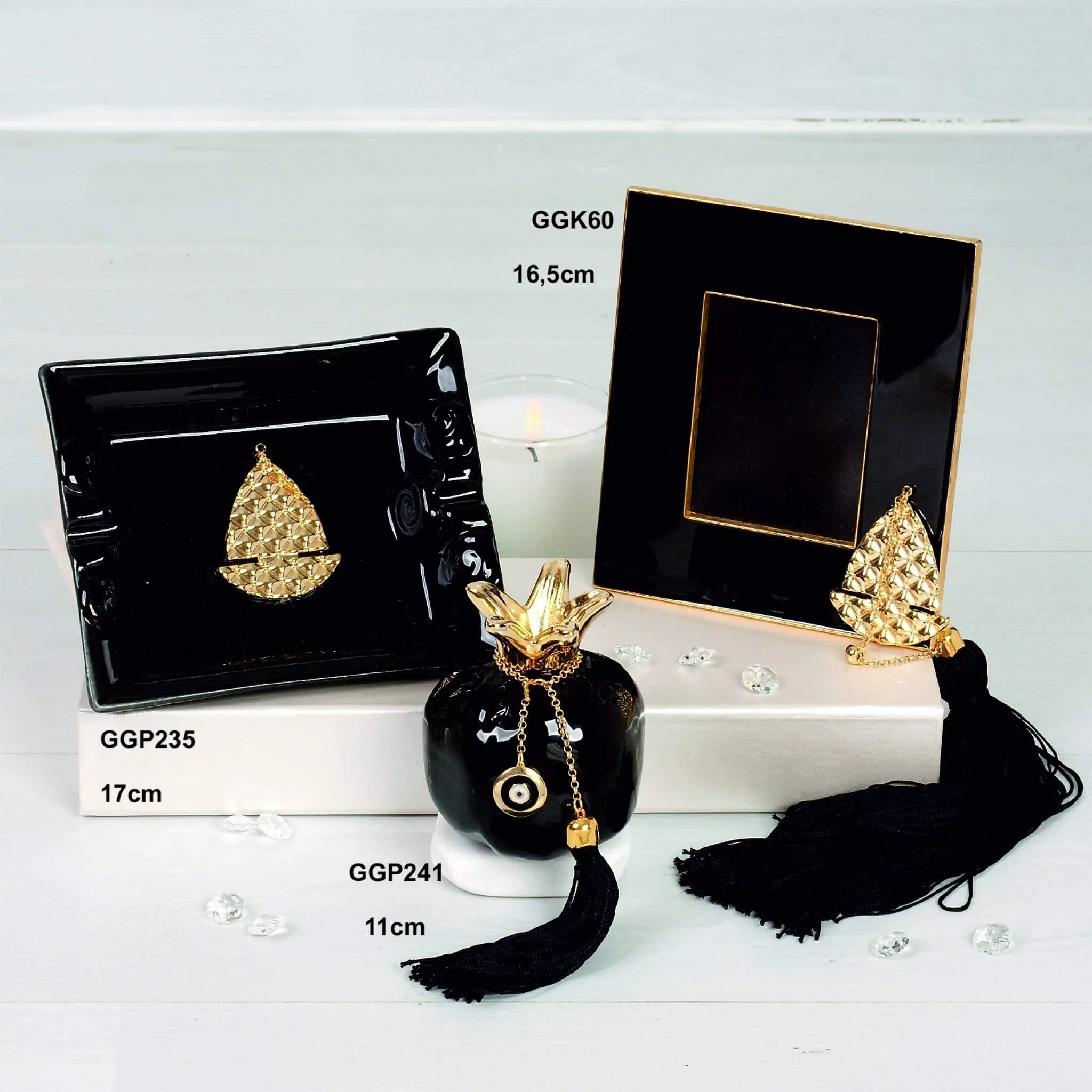 Black Luxe Ceramic Decor